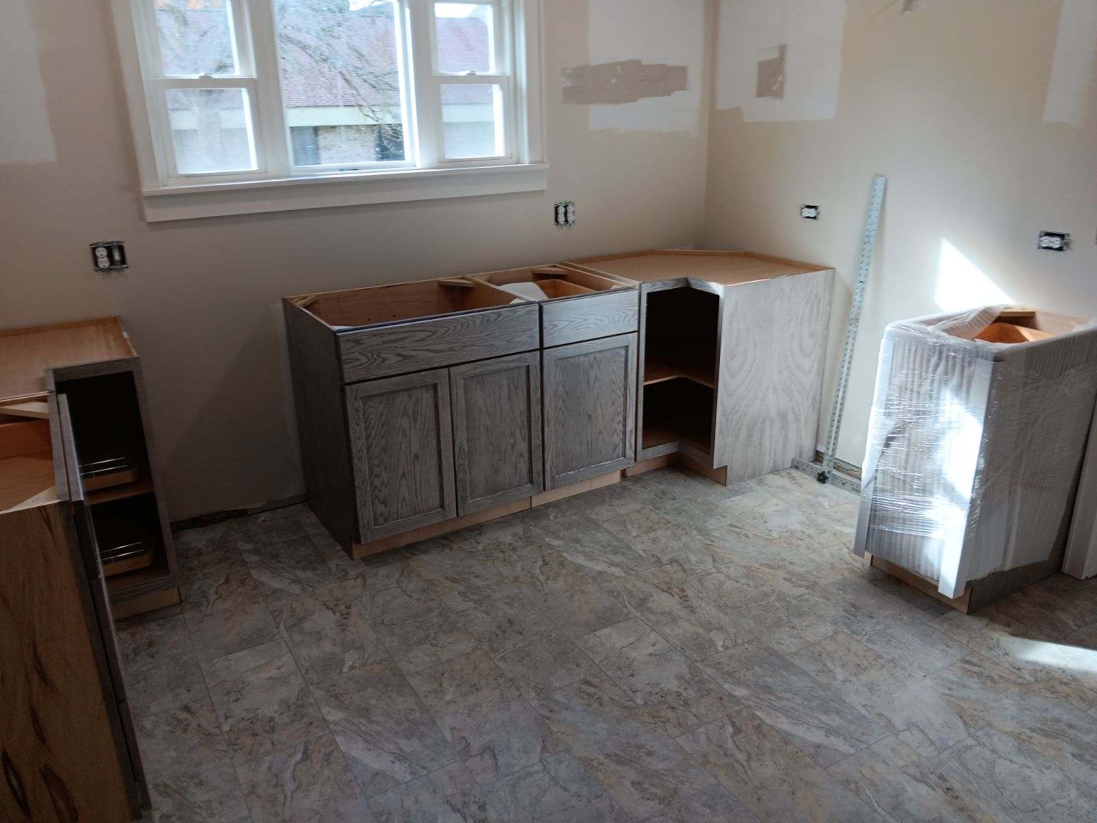 Kitchen with bottom cabinets 3